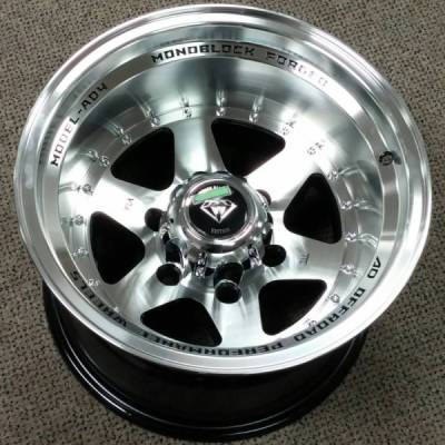 White Diamond 3910 Machined Black Wheels